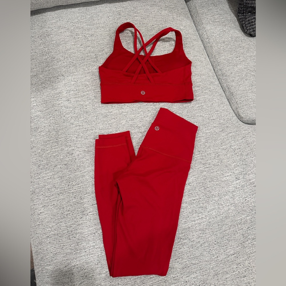 Lululemon bra and legging set.